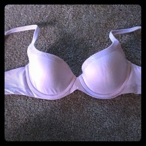 Light pink Victoria’s Secret bra size 32C
